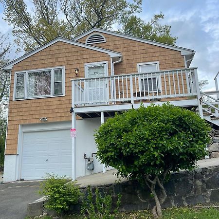 Connecticut Lake House 브릿지포트 외부 사진